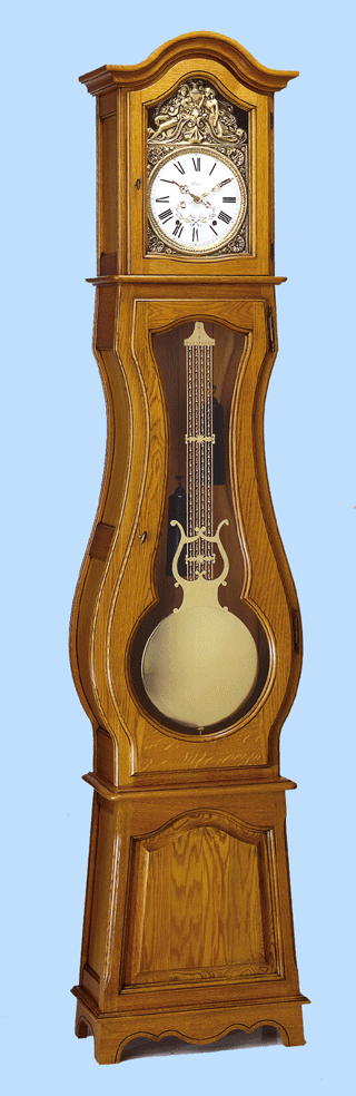 Rf : 320 CHNE
VIOLON CAMPAGNARDE 
Violon sur Pieds Festonns 
Teinte Patine Standard
Srie Economique
Faade Massive
Cots et Fonds plaqus 
Porte basse forme Lyre 

Comtoise traditionnelle
Fabrication artisanale

Corniche Chapeau de Gendarme
Porte Chapeau de gendarme
Ouverture de tte 38,5 x 25cm.
H: 2,20m / L: 0,52m / P: 0,26m