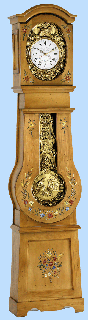 Rf : 680 EPICEA
TREMONTAINE

Horloge Violon Campagnard
Epica massif et placage 
Peut recevoir le balancier annim Berceau 

Fabrication artisanale

Corniche Chapeau de Gendarme
Porte Ovale
Ouverture de tte 38,5 x 25cm.
H: 2,25m / L: 0,52m / P: 0,26m